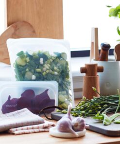 Stasher Reusable Silicone Storage Bag, Food Storage Container, Microwave and Dishwasher Safe, Leak-free, Bundle 4-Pack Small, Clear 4 Pack 21 71lMheMof4L