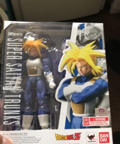 TAMASHII NATIONS Bandai Super Saiyan Trunks (Cell Saga Version) Dragon Ball Z Action Figure 69 71labOds1yL