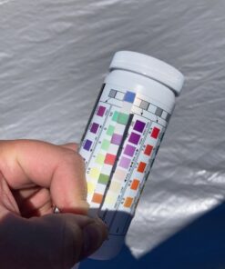 AquaChek 7-Way Pool and Spa Test Strips - Silver Pool Test Strips For pH, Total Chlorine, Free Chlorine, Bromine, Alkalinity, Total Hardness, and Cyanuric Acid - Water Quality Testing Kit (100 Strips) 1-Pack test strip 39 71lgdLhNx3L