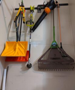 Rubbermaid FastTrack Garage Storage System Tool Hanging Kit, Garage Organization, Wall Mount Holder for Garden Lawn Tools 2 Rails, 4 Hooks 42 71lj8bE9ajL