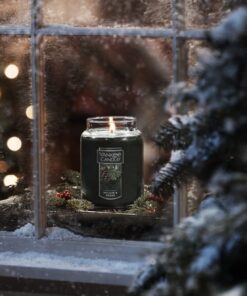 Yankee Candle Balsam & Cedar Scented, Classic 22oz Large Jar Single Wick Candle, Over 110 Hours of Burn Time | Holiday Gifts for All Classic Large Jar 20 71m RziMRtL