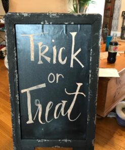 VersaChalk 100% Natural Chalkboard Cleaner Spray and Eraser Kit (250 mL) - Remove Liquid Chalk Marker Ink from Chalk Board Signs, Whiteboard, Dry Erase Marker Board, and Blackboard 1 Count (Pack of 1) 43 71m6W1kJcaL