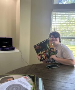 Victrola Vintage 3-Speed Bluetooth Portable Suitcase Record Player with Built-in Speakers | Upgraded Turntable Audio Sound|Purple Glitter, Model Number: VSC-550BT-GPR Purple Glitter 21 71mFhONV3qL