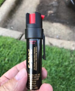 SABRE Advanced Pepper Spray, 3-in-1 Formula Contains Maximum Strength Pepper Spray, CS Military Tear Gas and UV Marking Dye, Compact Belt Clip for Easy Carry and Fast Access, 35 Bursts Black 57 71mSBaAWkTL