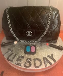 StarMar Set of 18 - Cake Board Rounds, Circle Cardboard Base, 6, 8 and 10-Inch. Perfect for Cake Decorating, 6 of Each Size 18 Pack 34 71mdnNDNfAL