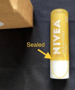 NIVEA Vanilla Buttercream Lip Care - All Day Moisturizing Lip Balm for Soft Lips - Pack of 4 45 71mp620HgHL