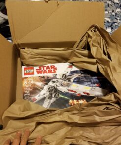 LEGO Star Wars X-Wing Starfighter 75218 Star Wars Building Kit (731 Pieces) (Discontinued by Manufacturer) 42 71mtJEv3jL