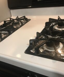 (50 Pack) Disposable Gas Burner Liners, Aluminum Foil Square Stove Burner Covers, Range Protectors, Stove Top Covers for Gas Burners, Foil Liners to Catch Grease & Food Spills 8.5x8.5 1 26 71n2dEmmfOL 1