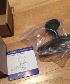 TechMatte MagGrip Universal Magnetic CD Slot Car Mount with Extra Strong Magnetic Grip (1 Pack) 74 71n6LtQwtIL