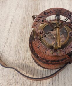 MAH Brass Magnetic Sundial Compass for Birthday, Grandfather, Baptism, Father's Day, Partner, Best Man, Anniversary, Farewell, Graduation, Christmas, Home Décor Vintage Style Sundial with Gift Box. 2.5 Inch Brass Round Sundial (Leather Case) 15 71nAVcZQvwL