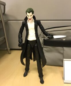 DC Collectibles DC Comics - The New 52: The Joker Action Figure 32 71nDhLWxmgL