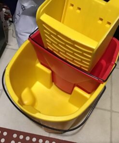 Rubbermaid Commercial Products WaveBrake 35 Qt. Side-Press Mop Bucket and Wringer Combo on Wheels, Yellow, for Professional/Industrial/Business Heavy-Duty Floor Cleaning/Mopping 58 71nQx97YzAL