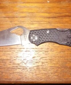 Spyderco Byrd Lightweight Knife with Stainless Steel Blade and High Performance FRN Handle One Size Cara Cara 2 - Black 33 71nWQmtXr L