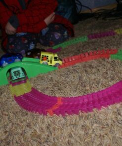 Mindscope Twister Trax Neon Glow in The Dark Track & Accessory Set w/Bridge & Tunnel 43 71nY8yCqzLL