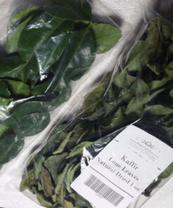 Fresh Kaffir Lime Leaves (Thai Lime Leaves) 1 Oz. ใบมะกรูด, 25 71ne6obTDyL