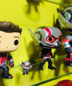 FunKo POP Marvel: Captain America 3: Civil War Giant Man Action Figure, 6-Inch 25 71nrCXNcJIL