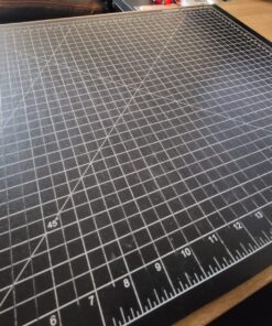 Dahle Vantage 10672 Self-Healing Cutting Mat, 18"x24", 1/2" Grid, 5 Layers for Max Healing, Perfect for Crafts & Sewing, Black 18" x 24" 35 71nyY2uNy3L