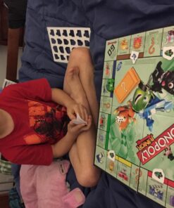 Hasbro Gaming Monopoly Junior Board Game for Kids Ages 5 and Up, 2-4 Players, Family Games 43 71nzvxL4FL