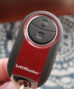 LiftMaster 374UT 2-Button Mini Universal Remote Control - Universal Garage Door Opener - Pack of 1 49 71oIqvAjD9L