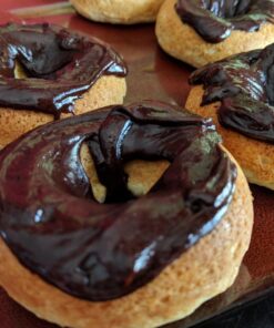 Wilton 6-Cavity Doughnut Baking Pan, Makes Individual Full-Sized 3 3/4" Donuts or Baked Treats, Non-Stick and Dishwasher Safe, Enjoy or Give as Gift, Metal (1 Pan) 1 Pack Wilton Nonstick 6-Cavity Donut Pan 40 71oKRcgicAL