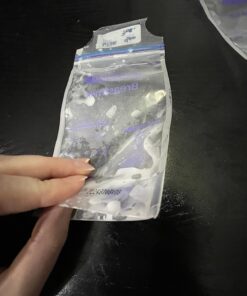 Lansinoh Breastmilk Storage Bags, 200 Count Value Pack, Easy to Use Milk Storage Bags for Breastfeeding, Presterilized, Hygienically Doubled-Sealed, for Refrigeration and Freezing, 6 Ounce 200.0 29 71oUKthwlfL