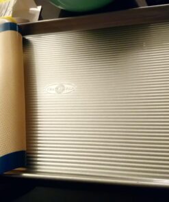 USA Pan Bakeware Nonstick Half Sheet Pan and Silicone Mat Set, 1 EA Half Sheet Pan and Baking Mat Set 27 71oZ63flQaL