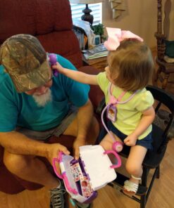 DOC MCSTUFFINS Disney Junior Toy Hospital Doctor's Bag Set, 7-piece Dress Up and Pretend Play Doctor Kit, Officially Licensed Kids Toys for Ages 3 Up Multicolor 45 71oaQW5hR3L