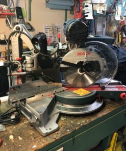 BOSCH CM10GD Compact Miter Saw - 15 Amp Corded 10 In. Dual-Bevel Sliding Glide Miter Saw with 60-Tooth Carbide Saw Blade 31 71oeDOMTsgL