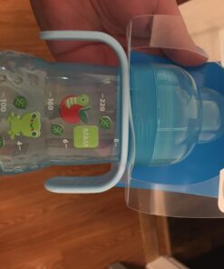 MAM Plastic Trainer Cup (1 Count), Trainer Drinking Cup with Extra-Soft Spout, Spill-Free Nipple, and Non-Slip Handles, for Boys 4+ Months, Eight Ounces, Designs May Vary Blue 39 71oonq5nUpL