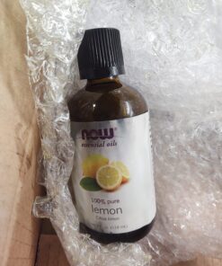 NOW Essential Oils, Lemon Oil, Cheerful Aromatherapy Scent, Cold Pressed, 100% Pure, Vegan, Child Resistant Cap, 4-Ounce 4 Fl Oz (Pack of 1) 33 71owkq90H3L