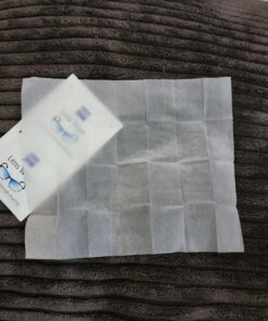 ZEISS Pre-Moistened Lens Cleaning Wipes, 200 Count White 200 Count (Pack of 1) 36 71p1f2avbL