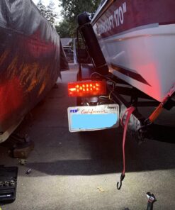 Wellmax 12V LED Trailer Lights, Submersible and Waterproof Low Profile Rectangular tail lights for RV, marine, boats, trailers 27 71p9C4MsqL