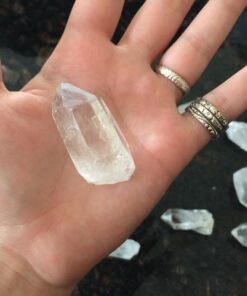 JIC Gem 1 Lb Natural Clear Quartz Crystals Points Bulk Stones and Crystals High Energy Raw White Quartz Crystals Healing Rough Stones Natural Quartz Cluster with Box 1LB 54 71pETT42jgL