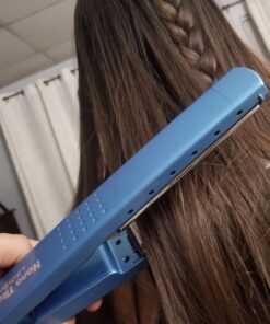 BaBylissPRO Nano Titanium Ionic Flat Iron Hair Straightener, Hair Straightener Iron for Professional Salon Results and All Hair Types 1-1/4 Inch 43 71pFMiYUIgL