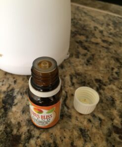 Citrus Bliss Blend Essential Oil - 100% Pure Therapeutic Grade Citrus Bliss Blend Oil - 10ml 0.33 Fl Oz (Pack of 1) 8 71pGaKwUckL