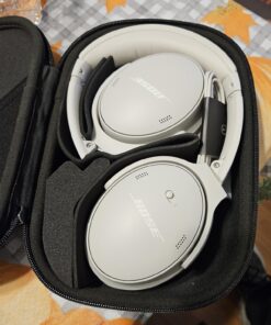 NEW Bose QuietComfort Wireless Noise Cancelling Headphones, Bluetooth Over Ear Headphones with Up To 24 Hours of Battery Life, White Smoke 48 71pO7FsqN6L