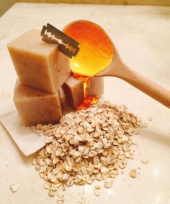 Complete Wet Shave Kit | Mike the Mason | Gift Set Includes: Hawk Safety Razor, Pure 100% Badger Hair Brush, Organic Honey Oatmeal Shave Bar, Nick Brick, 5 Premium Mens Blades, and a Razor Stand 22 71pTZImfRL