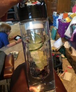 Infusion Fruit Infuser Water Bottle - BPA Free Insulated Water Bottle, Reusable Water Bottle with Fruit Infuser, Easy-to-Clean Gym Accessories for Women, Sports Water Bottle, Savvy Outdoors Black 24 oz 29 71pZ5UdyUdL