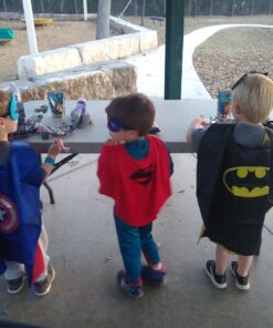 RioRand Kids Dress Up 5PCS Superhero Capes Set and Slap Bracelets for Boys Costumes Birthday Party Gifts 31 71phNwC1cbL