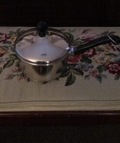 Farberware Classic Stainless Steel Sauce Pan/Saucepan with Lid, 1 Quart, Silver,50000,11.2"D x 6.3"W x 4.4"H Saucepot w/ Regular Lid (1 Quart) 49 71pnilTgfdL