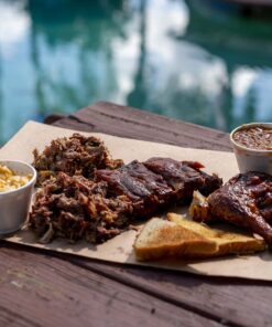 USA Brown Butcher Paper Kraft Roll - 18" x 1200" (100ft) - Food Grade – Great Smoking Wrapping Paper for Meat of all Varieties– Made in USA– Unwaxed and Uncoated (Brown - 18"x100') 26 71ptcPuaVBL