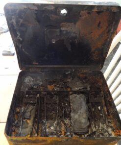 MMF Industries STEELMASTER Tiered Tray Cash Box | 11.81” W x 3.18” H x 9.43” D | 10 Compartments | Tiered Tray Design | Recessed Handle | Secure Cam Lock | Steel Construction 11.8"L x 9.5"W x 3.2"H 27 71pyasrXL