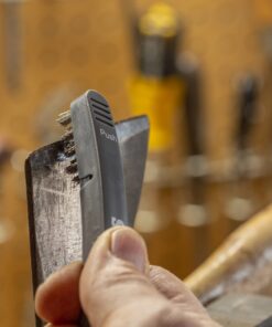 Smith’s 50582 Axe & Machete Sharpener - Axe, Machete, Hatchet, & Mower Tools - Large Handle w/ Finger Guard - Handheld Manual - Replaceable Carbide Blades - Wire-Bristled Cleaning Brush - Durable Axe and Machete Sharpener 27 71q0Q8hB 7L 2