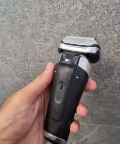 Braun Series 9 9330s Rechargeable Wet & Dry Men's Electric Shaver, Battery Powered 9330s Shaver 75 71q44eiN4WL