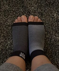 Bitly Plantar Fasciitis Compression Socks for Women & Men - Best Ankle Compression Sleeve, Nano Brace for Everyday Use - Provides Arch Support & Heel Pain Relief (Black, Medium) Black 1 38 71q7RR5Xk7L