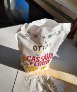 Otto's Naturals Cassava Flour, Gluten Free and Grain-Free Flour For Baking, Certified Paleo & Non-GMO Verified, Made From 100% Yuca Root, All-Purpose Wheat Flour Substitute, 2 lb Bag 2 Pound (Pack of 1) 39 71qFhszDkJL