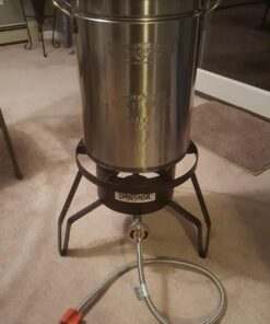 Bayou Classic 1118 32-qt Stainless Steel Turkey Fryer Perfect For Frying Up To 18-lb Turkeys Includes Perforated Poultry Rack and Lift Hook 12-in Stainless Thermometer 1-oz Seasoning Injector 48 71qG4gf2mcL