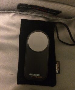 Amazon Basics Wireless Remote Control for Specific Canon Digital SLR Cameras, Black, 0.28" x 1.10" x 3.36" 43 71qMPuy3kbL