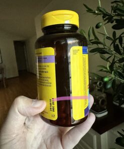 Nature Made Hair Skin and Nails with Biotin 2500 mcg, Dietary Supplement For Healthy Hair Skin and Nails Support, 120 Softgels, 120 Day Supply 120 Count 25 71qV9YJdLhL