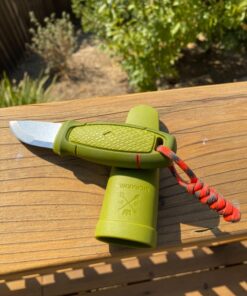 Morakniv Eldris Fixed-Blade Pocket-Sized Knife with Sandvik Stainless Steel Blade and Plastic Sheath 2.2-Inch. Green 37 71qWGiVwFbL